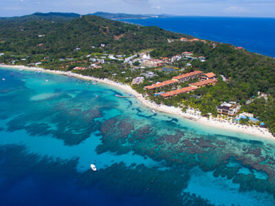 ISLAND TOUR // The Roatan Roots & Routes Tour