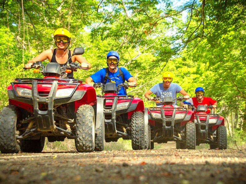 Roatan Super Extreme // Great adventures in a single day